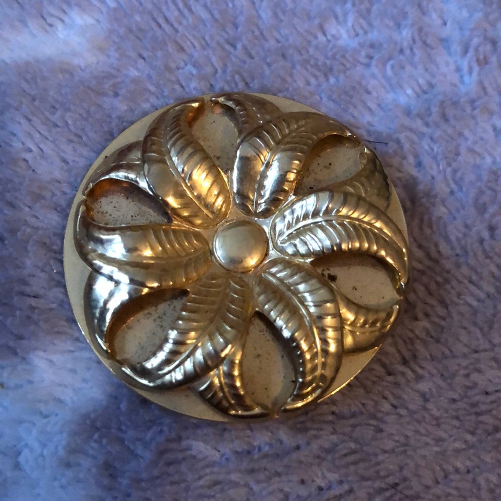 Vintage scarf clip